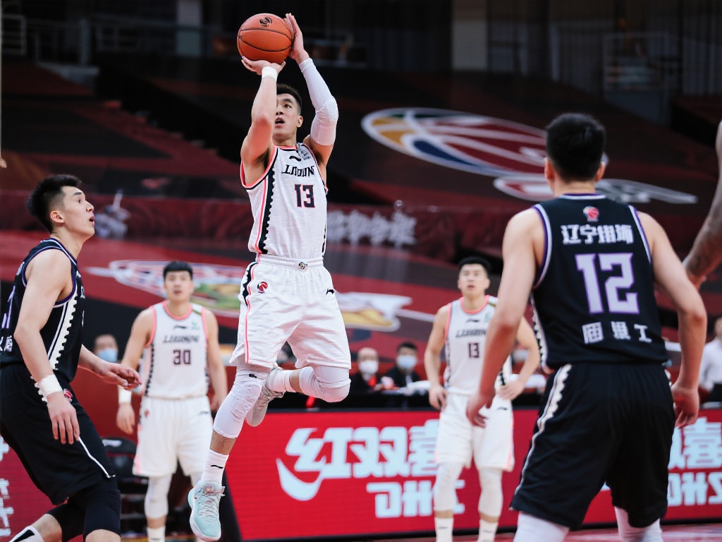 通过这场比赛，我们不仅看到了辽宁男篮的实